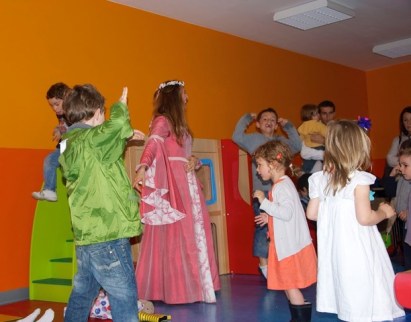 Animation de fêtes et anniversaires pour enfants à domicile